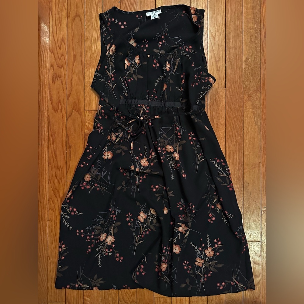 Motherhood Maternity Black Floral Dress